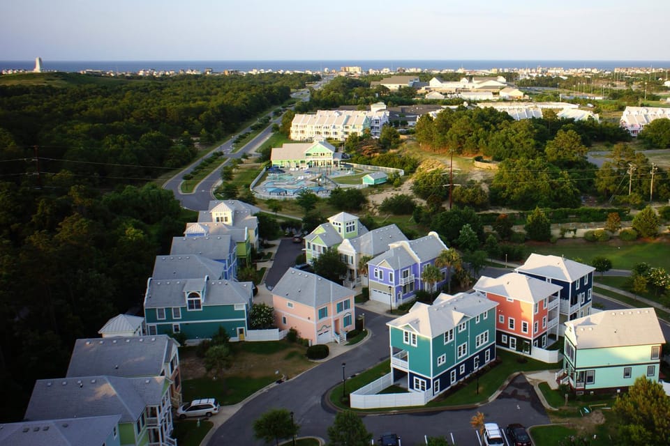 Neighbourhood, Beach, On site, Swimming pool