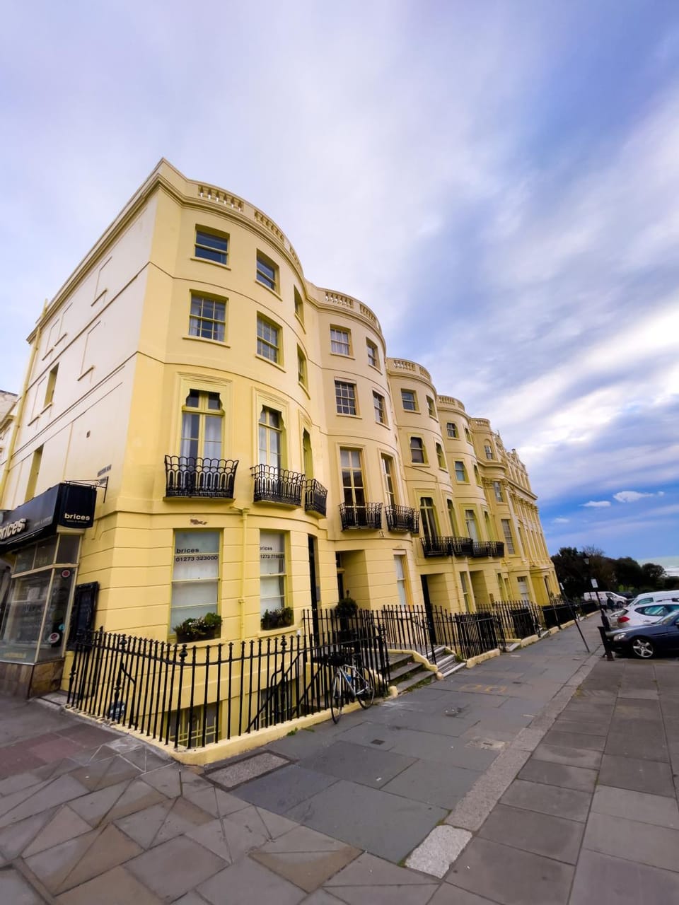 Property building, Day, Neighbourhood, Street view, Location