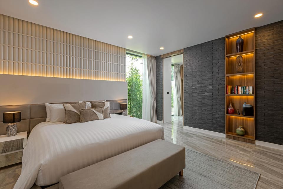 Bed, Photo of the whole room, Bedroom