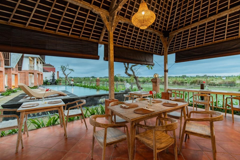Property building, Restaurant/places to eat, Natural landscape