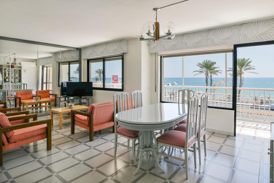 Benalmadena Primera linea playa Apartment in Benalmadena