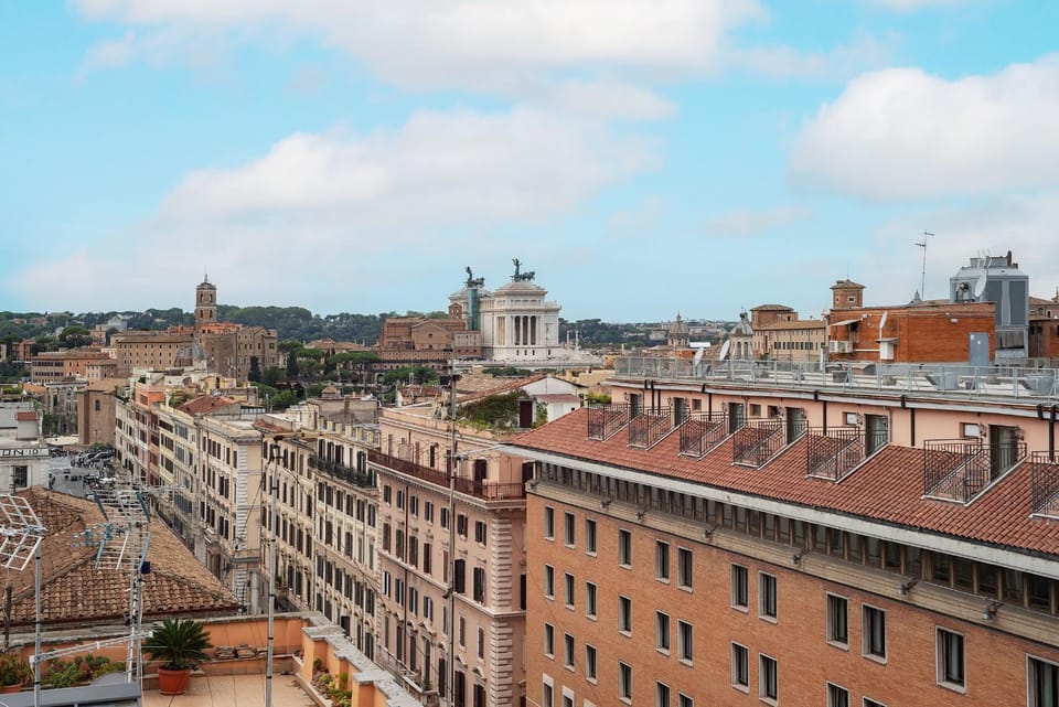 Balcony/Terrace, City view, Landmark view