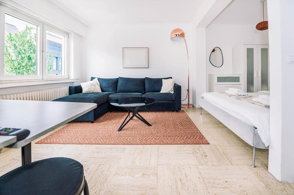 Bed, Living room, Photo of the whole room, Seating area, Bedroom