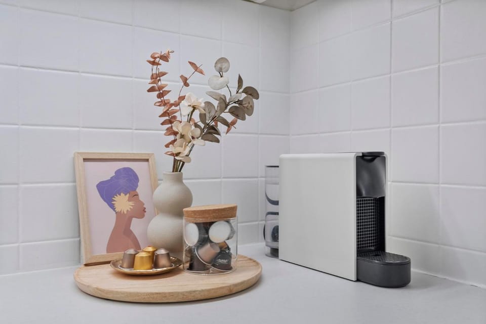 Coffee/tea facilities, Kitchen or kitchenette
