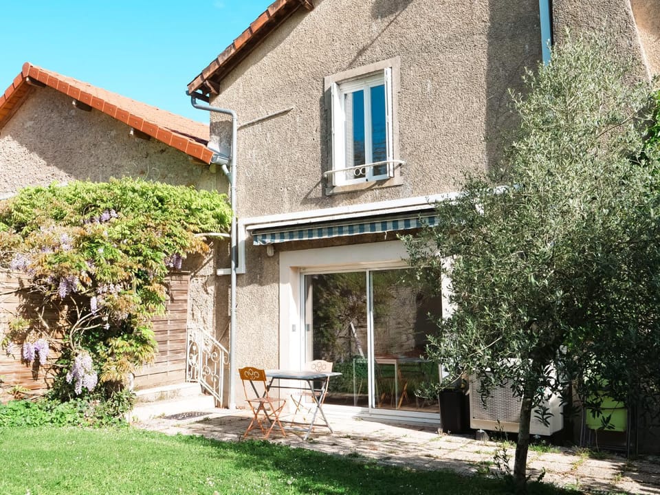 Garden, Garden view