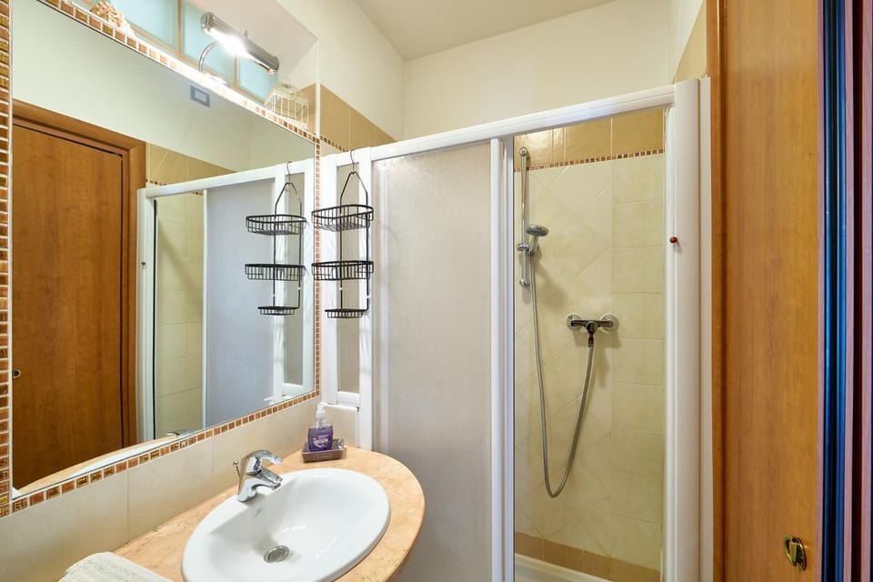 Bathroom, Living room