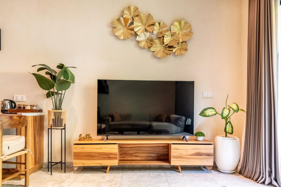 Sunny Cuddles Canggu 2 Bedroom Villa in North Kuta