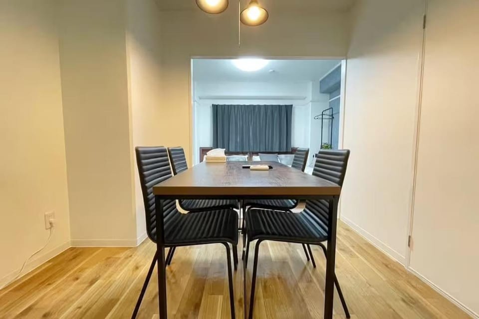 Mutsumi Umedakita 402 むつみ庵梅田北 402 Apartment in Osaka