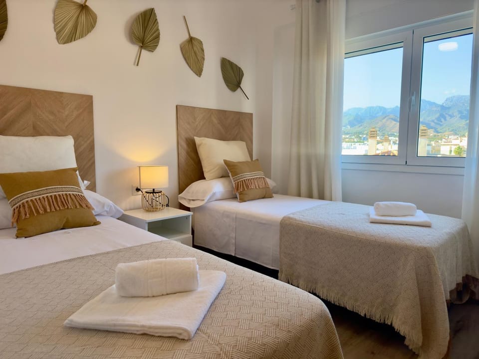 Bed, Bedroom, Pool view