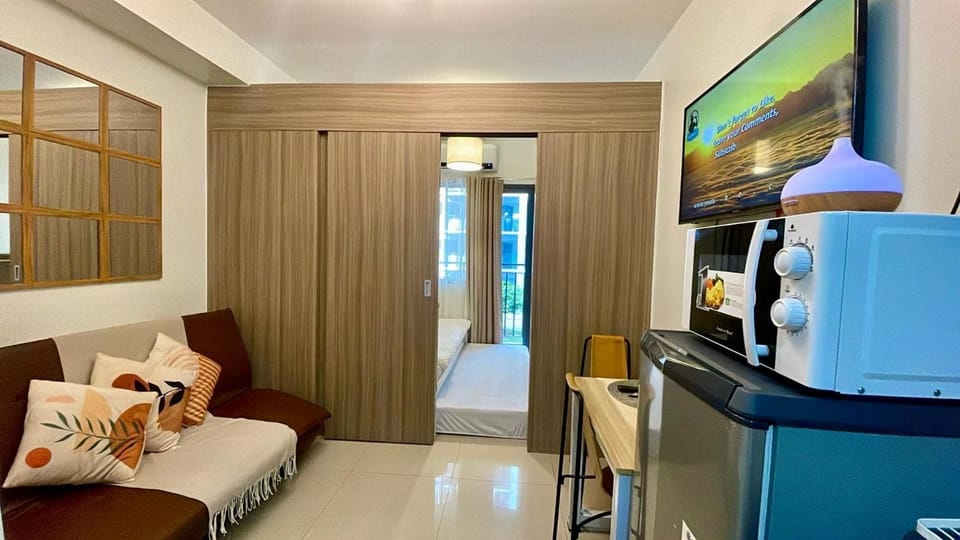 SHORE 2 Residences MOA Apartment in Pasay