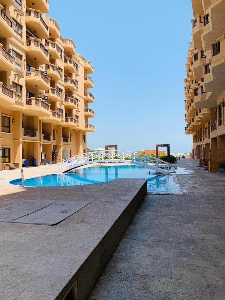 One Bedroom At Turtle Beach Compound With Private Beach Apartment in Hurghada