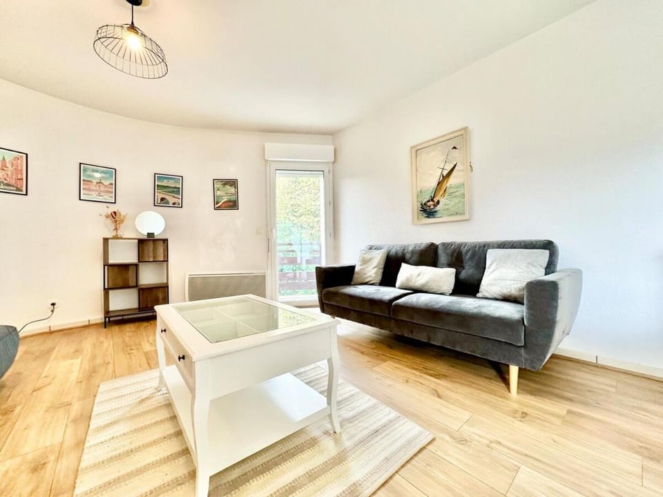 LES RIVES DU MARSAN - Spacieux - Parking Apartment in Mont-de-Marsan