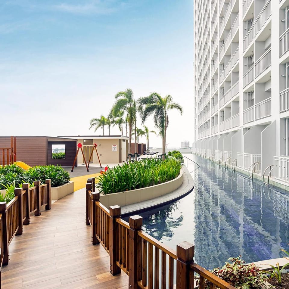 Breeze Residences Manila Apartment in Pasay