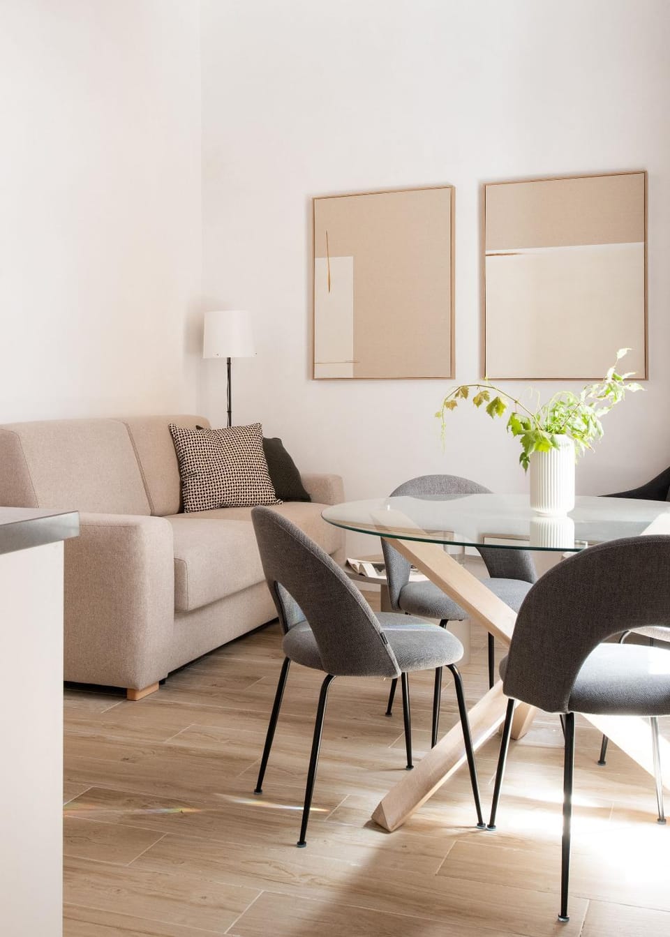 Living room, Seating area, Dining area