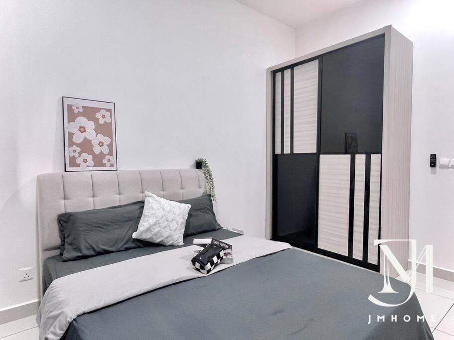 Trader Garden Couple Suite High Floor #31 Apartment in Negeri Sembilan, Malaysia
