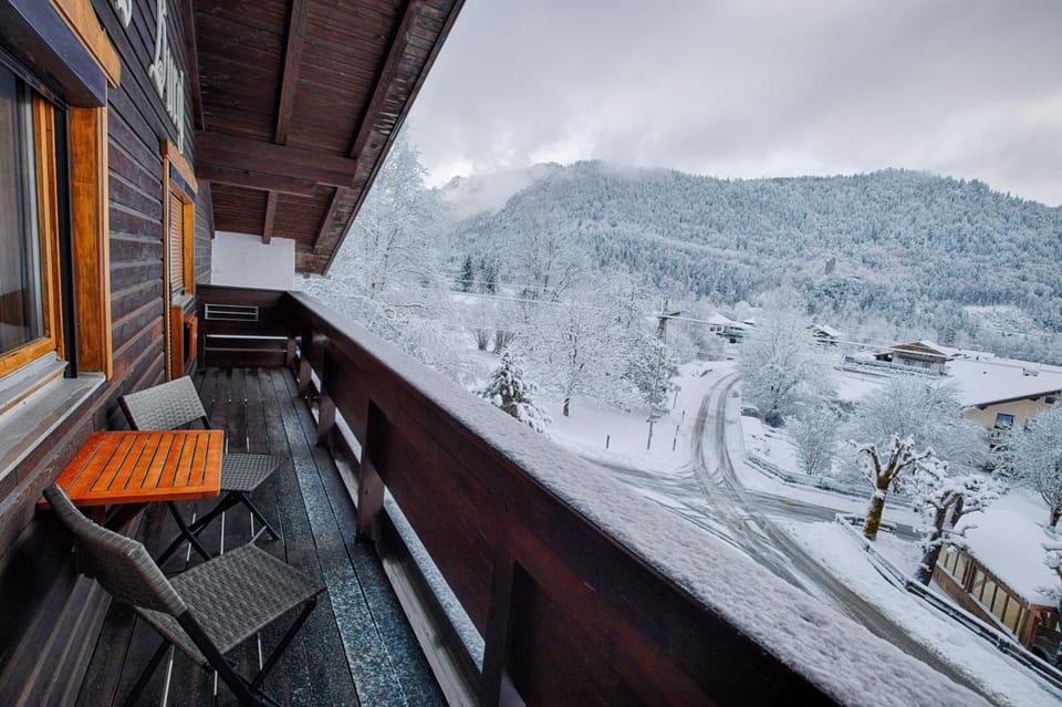 Winter, Balcony/Terrace, Seating area