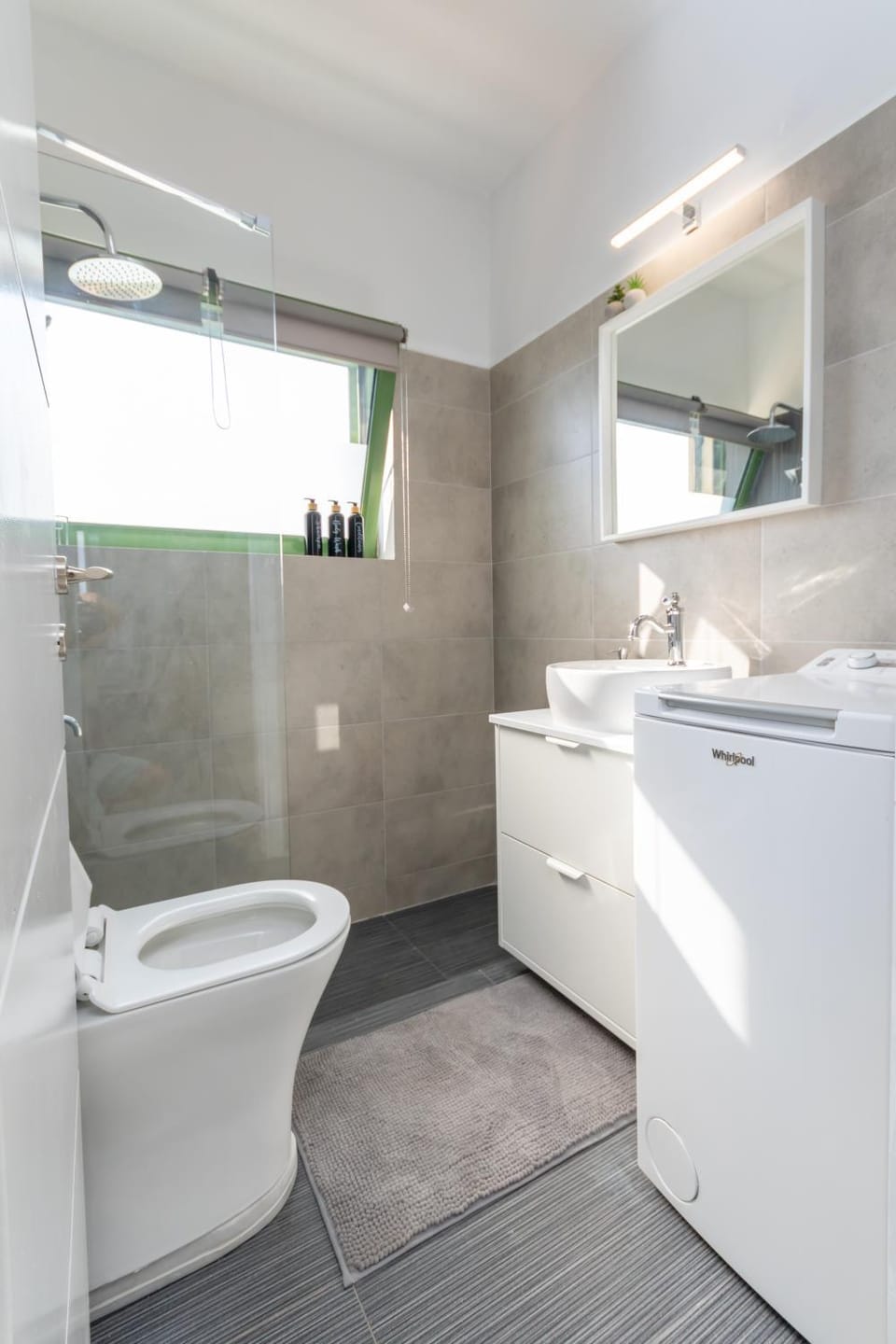 Horizon View Apartment in Messenia