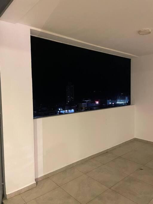 Luxury apartment The Flemington - 20 Vajira Rd Apartment in Colombo