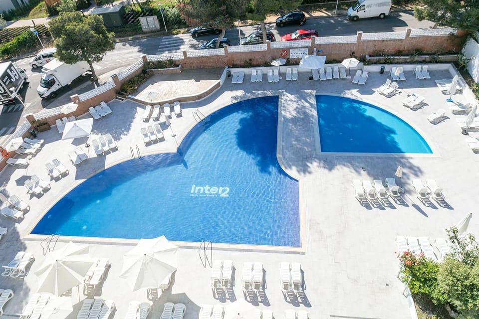 Pool view, Swimming pool