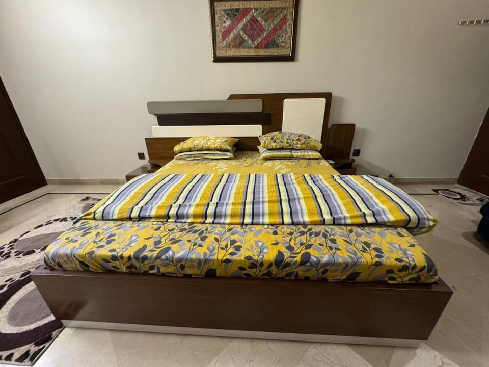 Joher Rooftop Haven-2BR Penthouse in Gulistan e Joher Blk 14 Apartment in Karachi