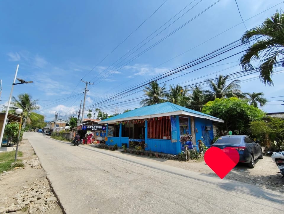 Property building, Street view, Location