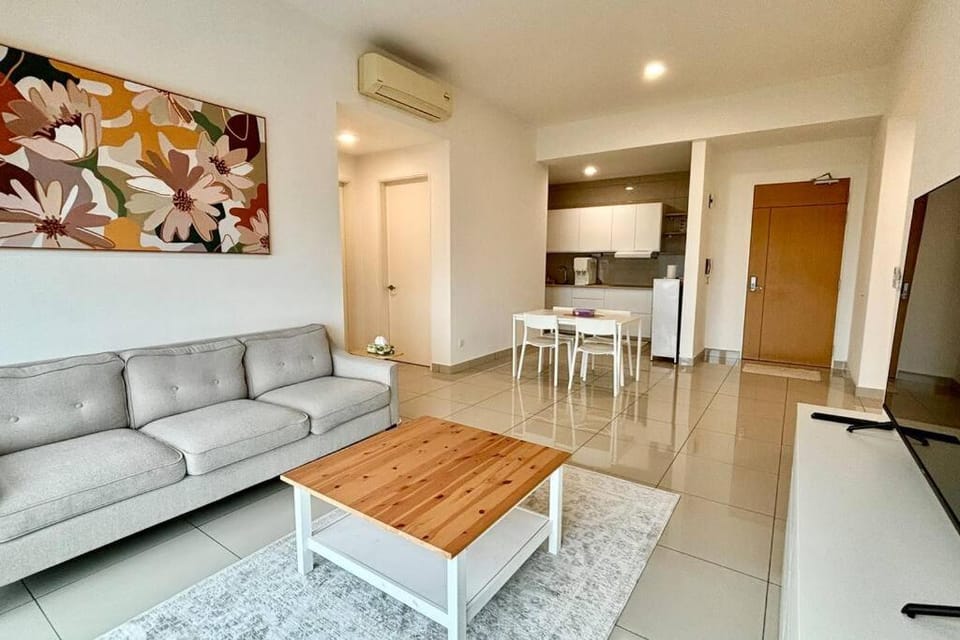 The Icon6 Condo in IOI City Mall Putrajaya, Pool View Apartment in Putrajaya