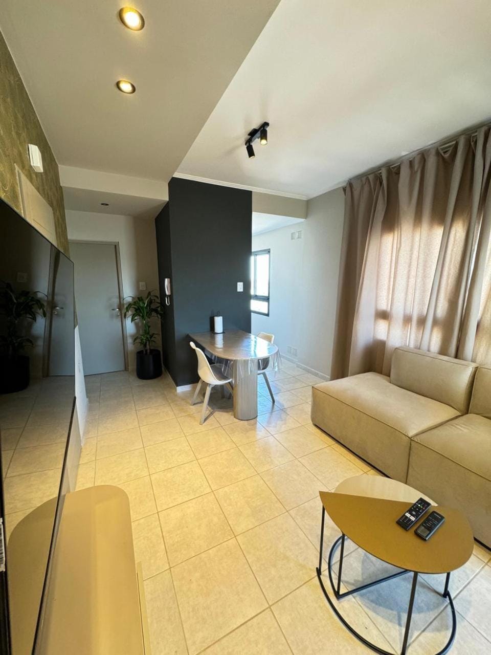 Departamento Exclusivo frente al puerto con cochera solo para autos Apartment in Santa Fe