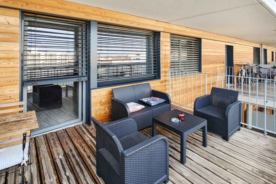 Confluence Apartment in Lyon
