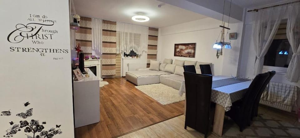 Alinaalis Apartment in Brașov County