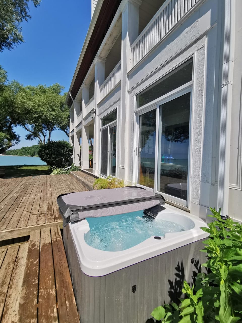 Hot Tub, Balcony/Terrace