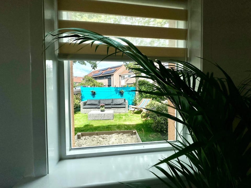 Modern Appartment Free Parking Bed and Breakfast in Zandvoort