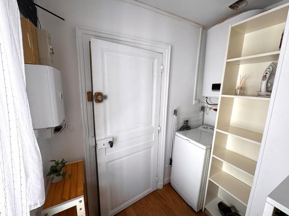 Le Studio des Sablons-2 pers-150m place du marche Apartment in Fontainebleau