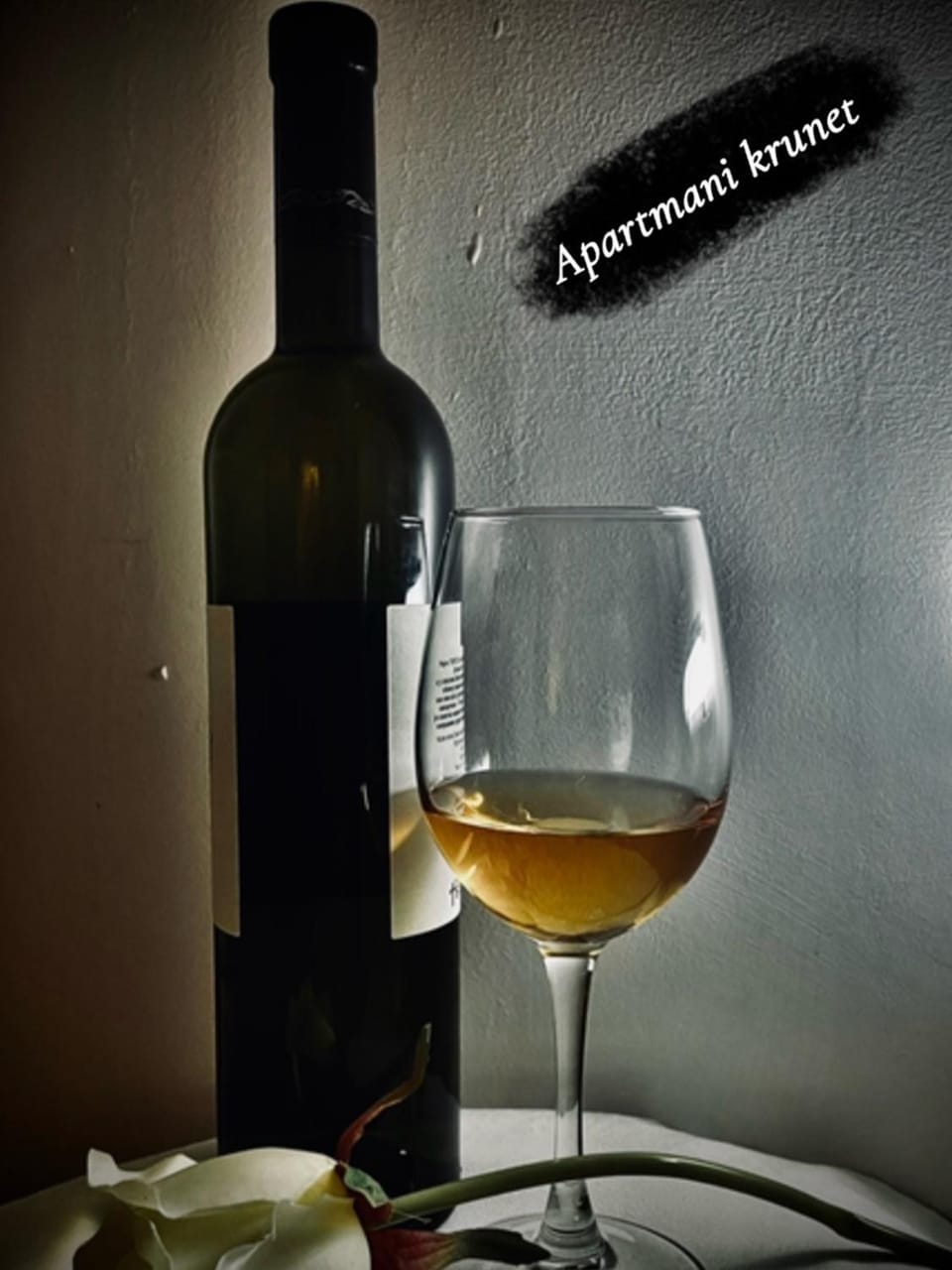 Food and drinks, Drinks, Alcoholic drinks