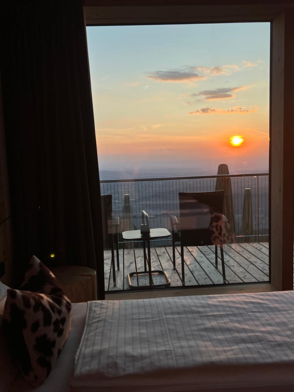 View (from property/room), Balcony/Terrace, Sunset