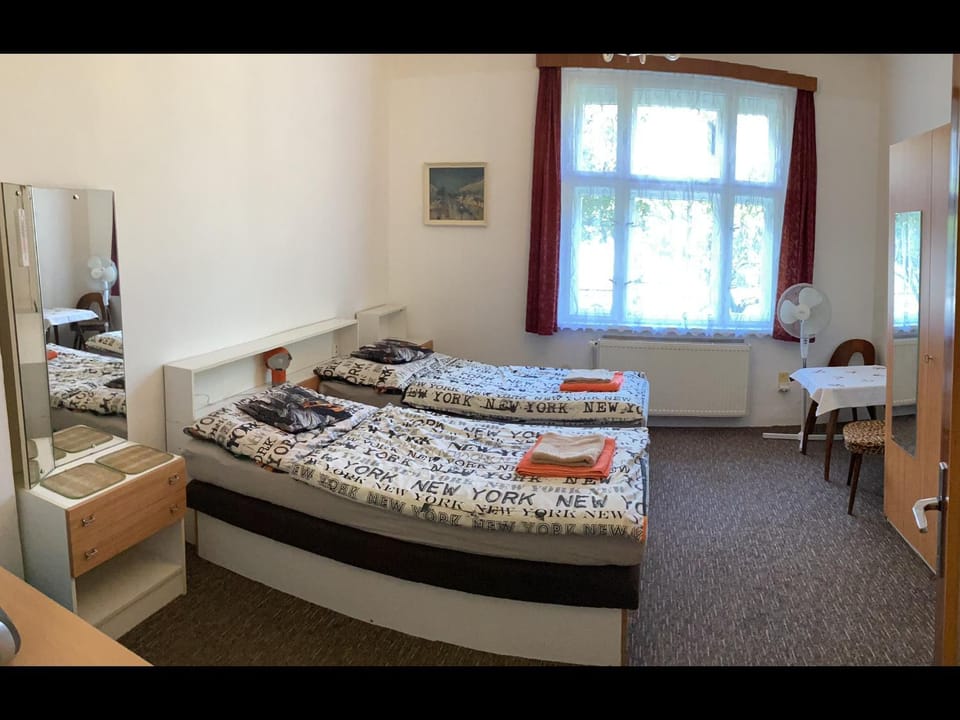 Soukromý pokoj v rodinném domě Vacation rental in Prague