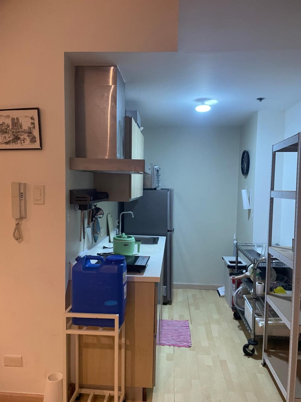 Kitchen or kitchenette