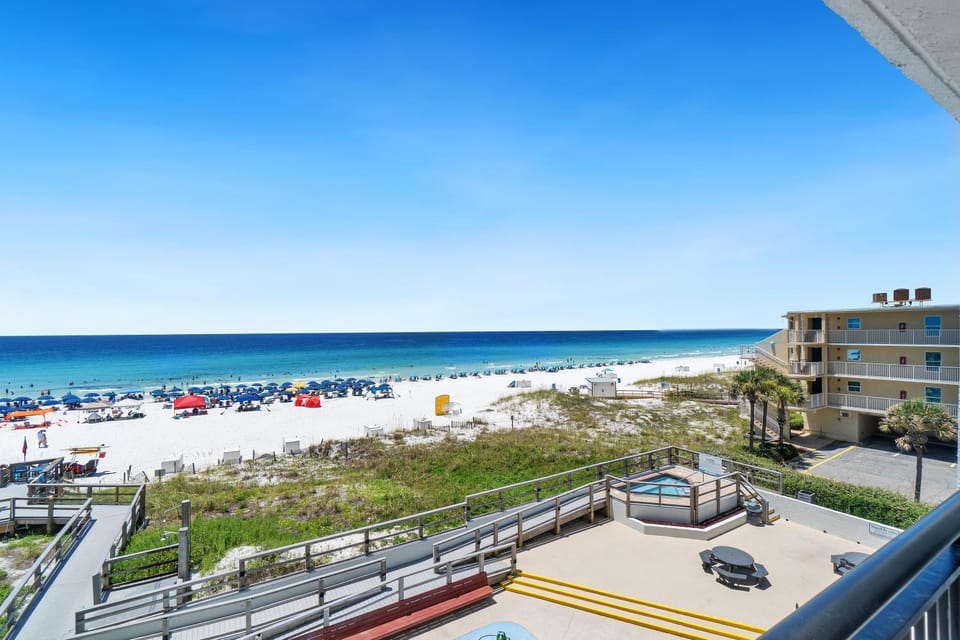 Splash Into SunDestin, Gulf Front, Close to Everything! Apartment hotel in Destin