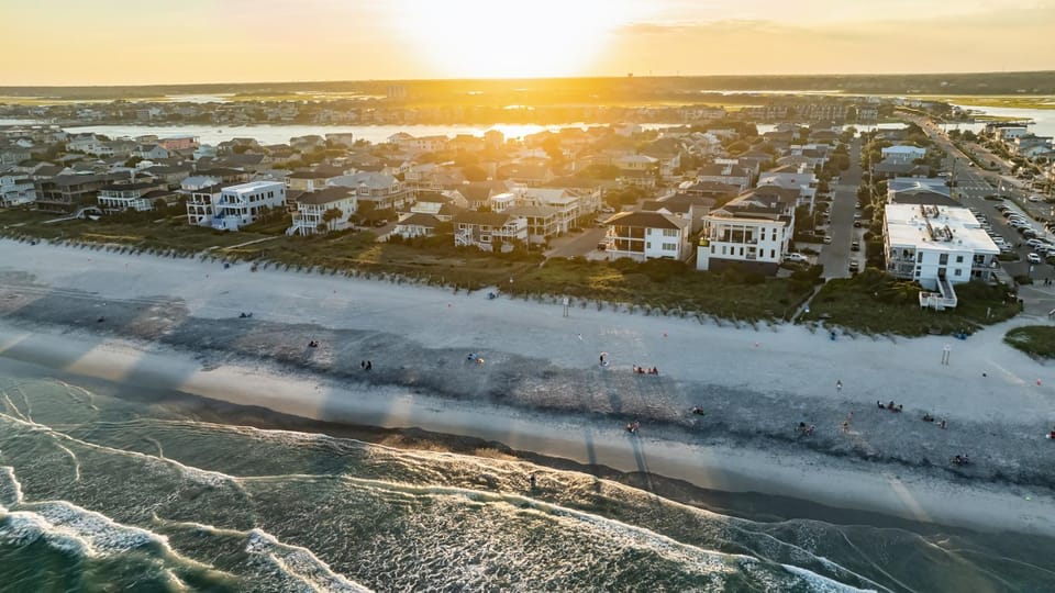 Pier Haven Upper by Sea Scape Properties House in Wrightsville Beach