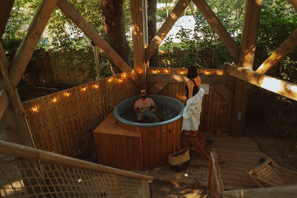 Hot Spring Bath, Hot Tub