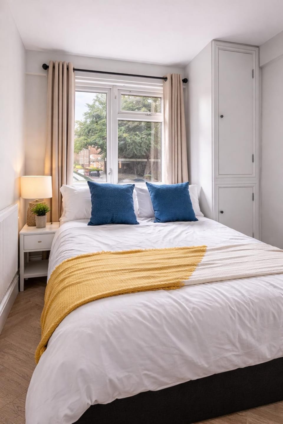 Stylish London 3 Bed 2 Bath Free-Parking & Garden Close to O2 & Canary Wharf Apartment in London Borough of Southwark