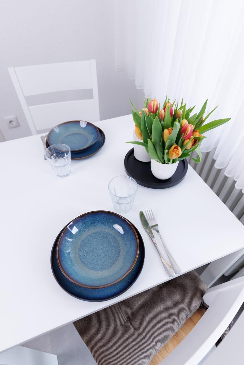 Food and drinks, Dining area, Food