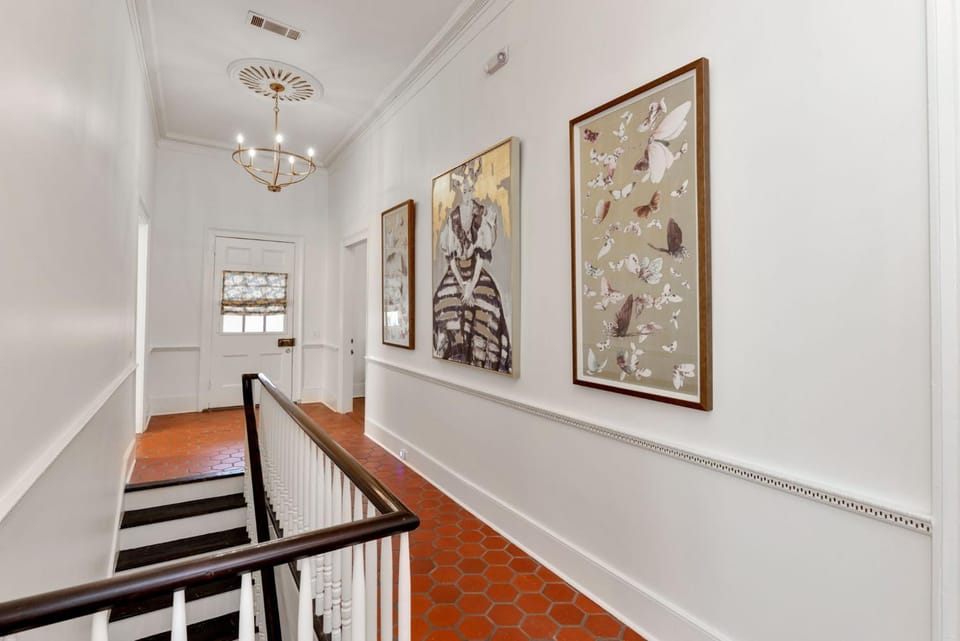 Wilkins Townhouse - 3 Bed, 3 Bath, Walk to Downtown House in Natchez