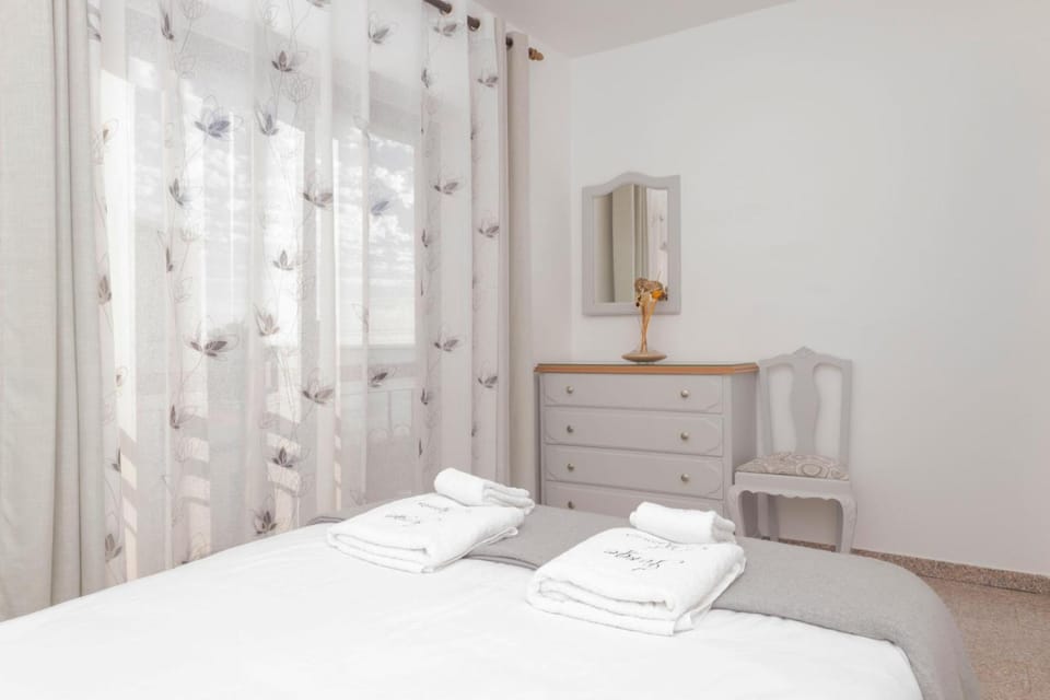 Apartamentos Jorge Águas - 2Bedroom in the town of Burgau - Sea view Apartment in Luz