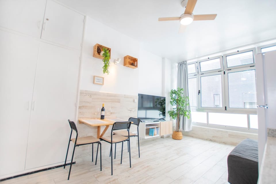 Living room, Lounge or bar