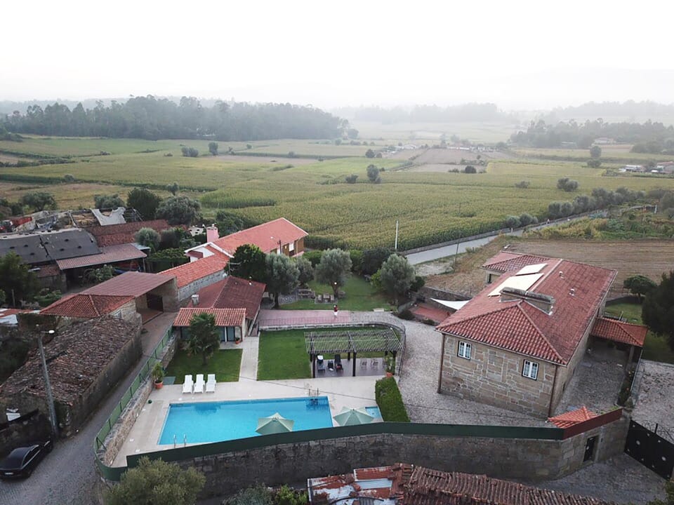 Patio, Communal lounge/ TV room, Day, Bird's eye view, Summer, BBQ facilities, Garden, Balcony/Terrace, Lobby or reception, Lounge or bar, Other, Banquet/Function facilities, Decorative detail, Communal kitchen, On site, Swimming pool, Facility for disabled guests