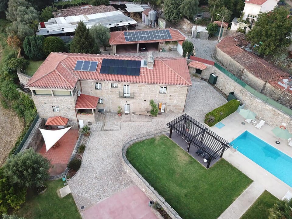 Patio, Day, Summer, BBQ facilities, Garden, Balcony/Terrace, Lobby or reception, Banquet/Function facilities, Decorative detail, On site, Swimming pool