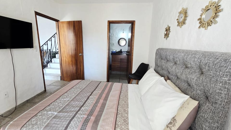 Familiar, amplio y con alberca Apartment in Puerto Vallarta