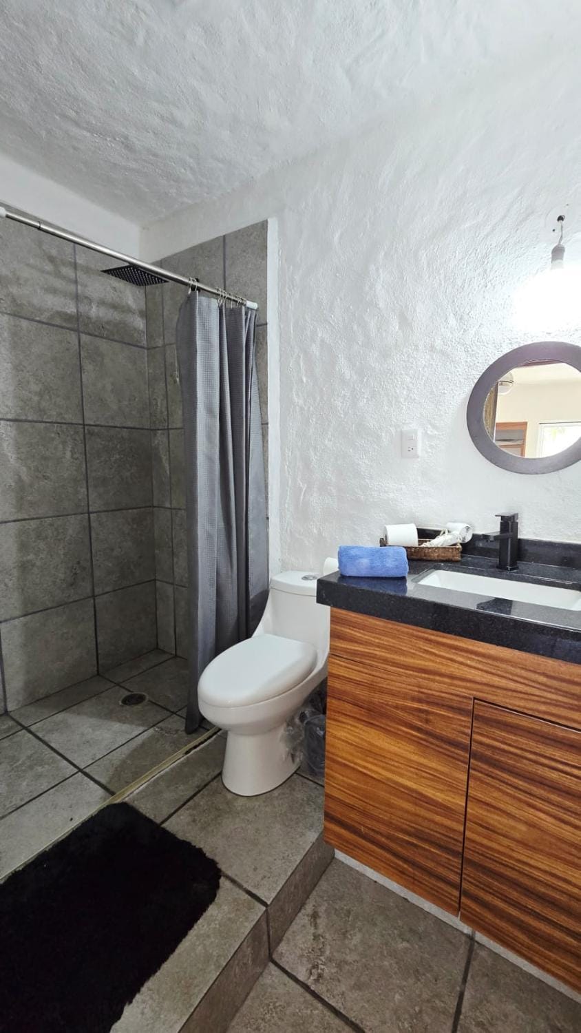 Familiar, amplio y con alberca Apartment in Puerto Vallarta