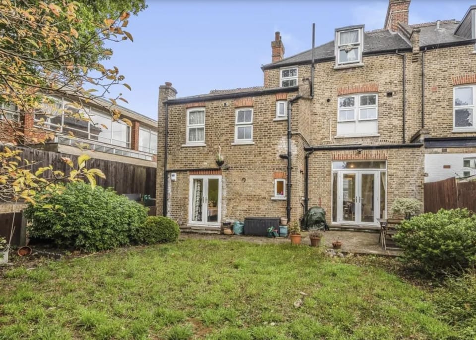 Property building, Garden view