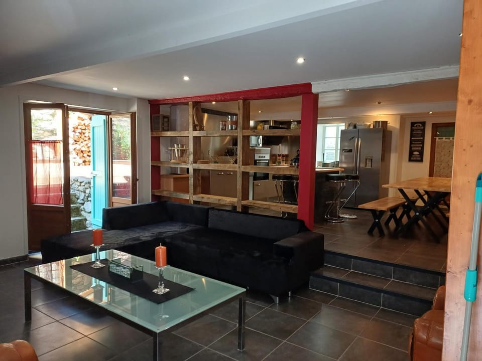 Seating area